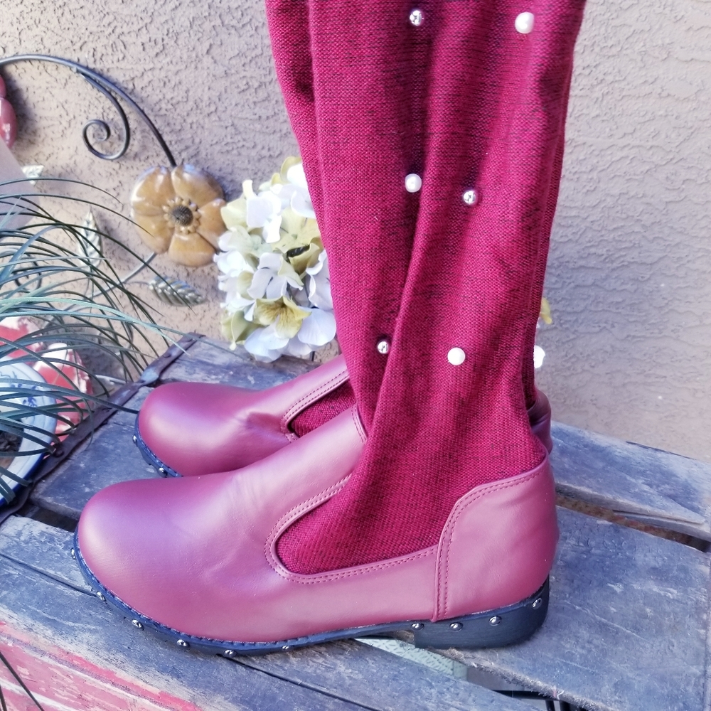 Sock boots with faux gems NWOT sz 11